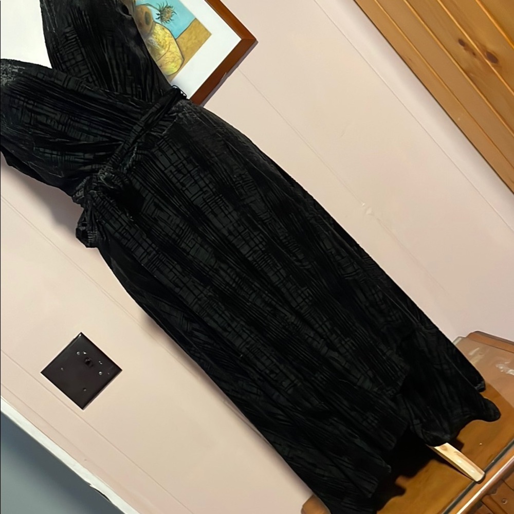 Dkny Black Sleeveless V-Neck Sheath Maxi Dress